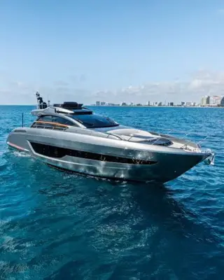 RIVA 66 RIBELLE