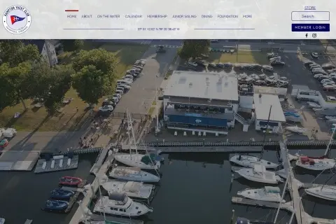 Hampton Bays Yacht Club