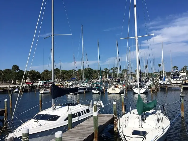 Telemar Bay Marina