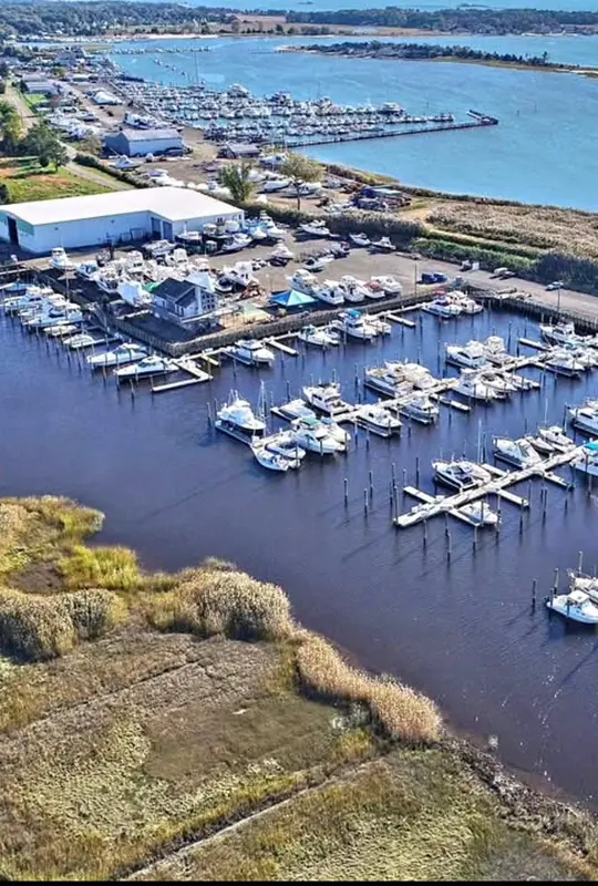 Boat winter storage, possible summer boat slip available.