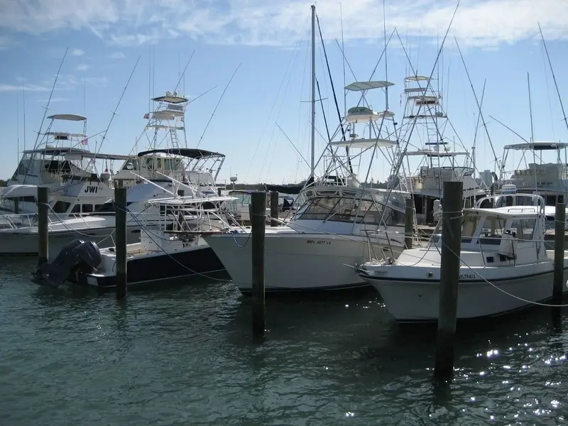 Blowing Rocks Marina