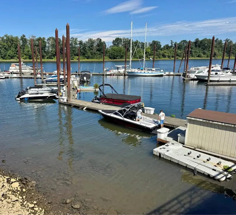 Boat Slip Willamette River 25 ft