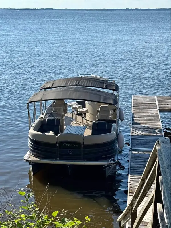 Okauchee Boat Slip& Storage