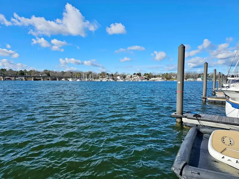 Boat Slip For Sale in Urbanna