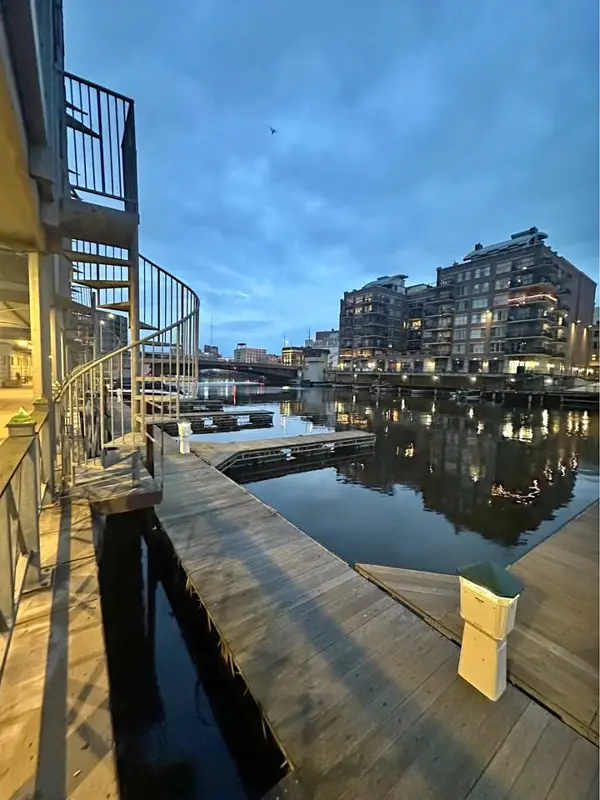 Milwaukee boat slip rental