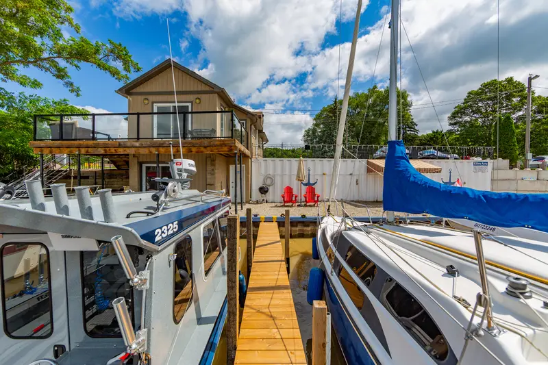 Port Stanley Cottages Marina