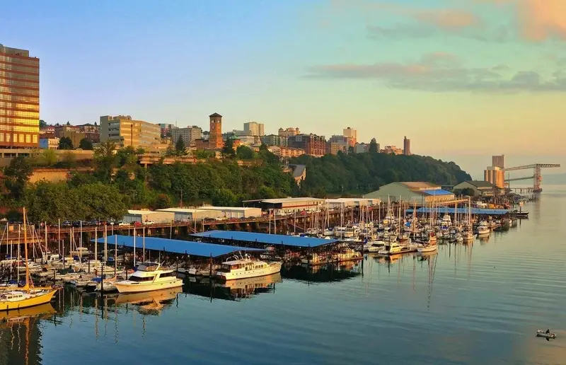 Foss Harbor Marina