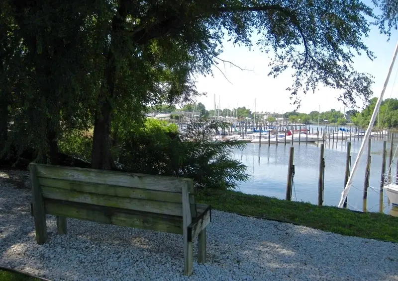 G Winter's Sailing Center
