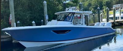 2021 Pursuit S 378 Sport - 40.5' LOA - Triple Yamaha 425's