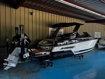 2021 Monterey 255SS w/ Mercury 300hp and Trailer
