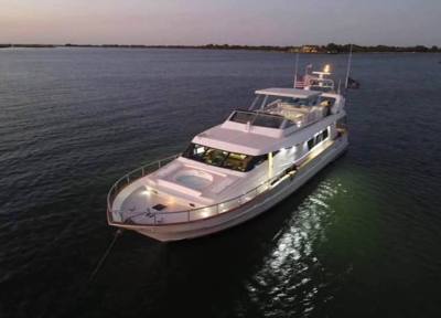Can't find this much boat for the money....85' of fun!