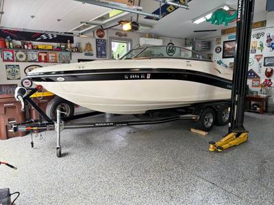 2012 Rinker 216 captiva