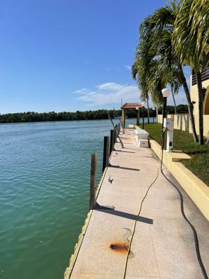 Private Slip on Snake Creek the the heart of The Keys
