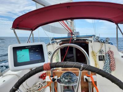 33' Canadian Sailcraft CS33