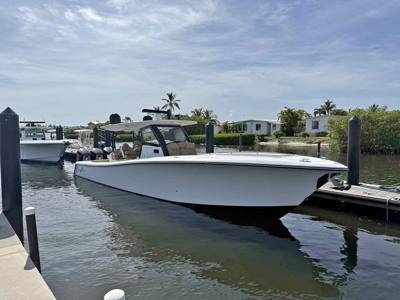 2022 Blackwater 43' Luxury Sportfish | Triple Mercury 600s | 330 Hours |