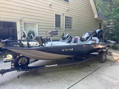 1996 Tracker 195TXW