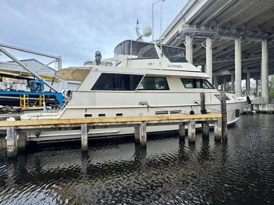 1990 Hatteras 67 Cockpit Motor Yacht