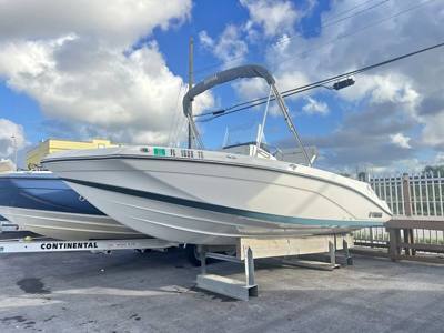 2022 Yamaha Boats 190 FSH DELUXE
