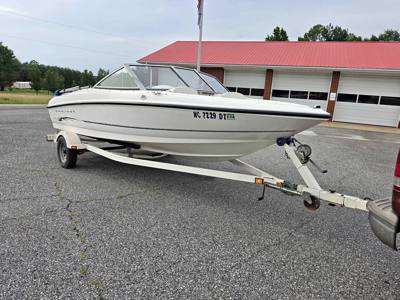 2005 Bayliner 3.0 Mercruser