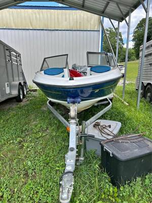 Bass and ski Boat