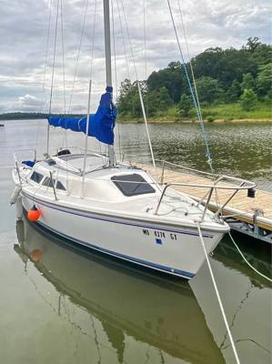 22’ 2001 Catalina (mkII) sailboat & trailer