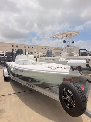 2020 Lake & Bay boca grande 20’