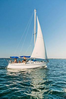 Catalina 34 Sailboat 1987