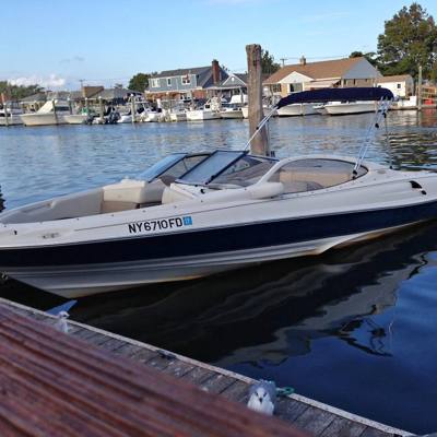 2000 Regal LSR2100 bowrider