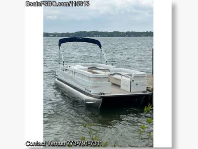 2009 Bentley 240 Cruise — 24ft