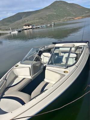Bayliner 1996 40 th anniversary 2050 Bowrider Boat 5.7 Mercruiser I/O