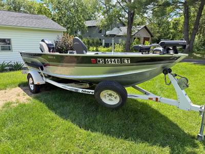 2000 Alumacraft Navigator 165 (tiller)