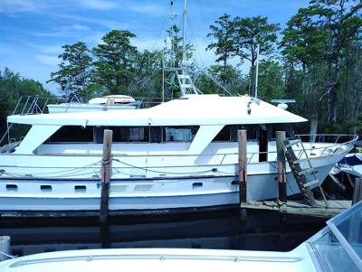 60'x19.4'BEAM: TriLevel TwinDiesel Trawler 3.5Heads+ 3Staterooms