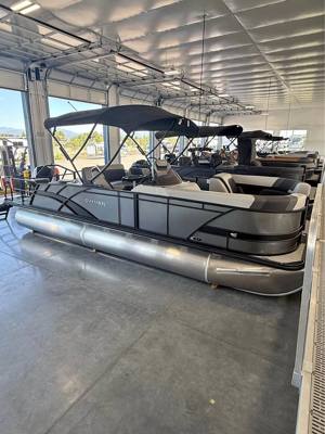 2026 Sylvan L3 Bar/lounge Pontoon boat 🔥