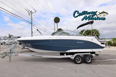 2026 HURRICANE 235 SUNDECK