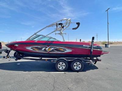 2005 Mastercraft X10 Wake Boat – Under 500 Hours – Turn-Key