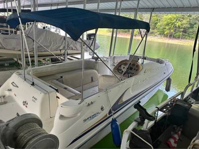 1996 Searay Deck boat 240