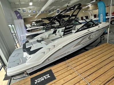 2025 Chaparral 23 Surf