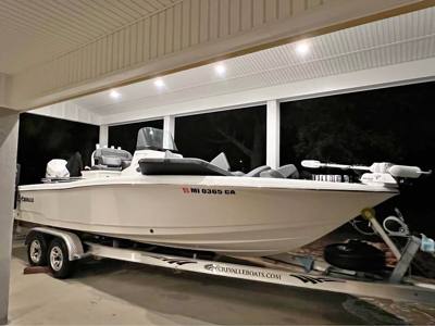 2019 Crevalle 24 HCO Bay Boat