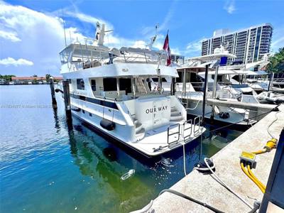 90ft Yacht Slip / Marina Dock in Aventura