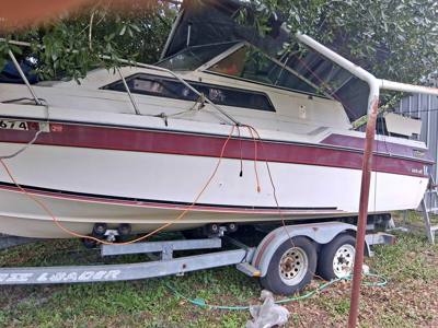 Twenty four foot willcraft