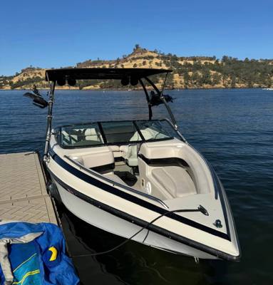 2000 Crownline 225
