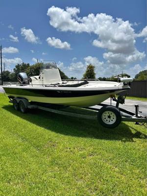 2001 Bay Stealth 24ft with 250 Yamaha Power