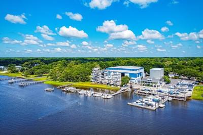 Ocean Isle Marina