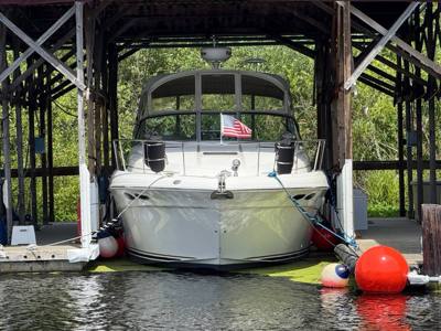 2001 Sea Ray 340 Sundancer * Freshwater Kept * Covered Slip Available