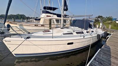 2003 Hunter 356
