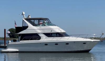 2006 Carver 46 Voyager