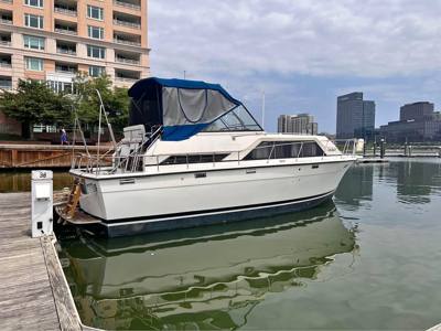 36’ Trojan Cabin Moterboat for SALE, READ description!