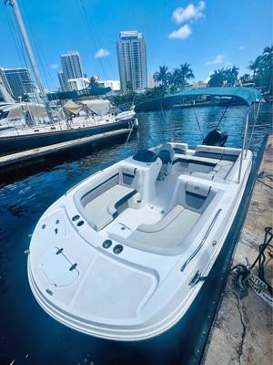 2023 HURRICANE 19ft BOAT WATER READY