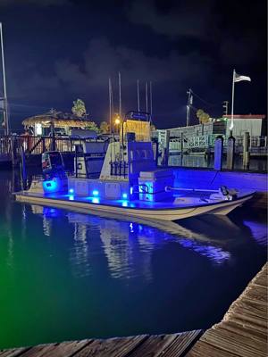 2000 20’ shallow runner with 150hp Yamaha vmax
