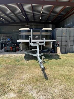 2021 Crest Pontoon 200
